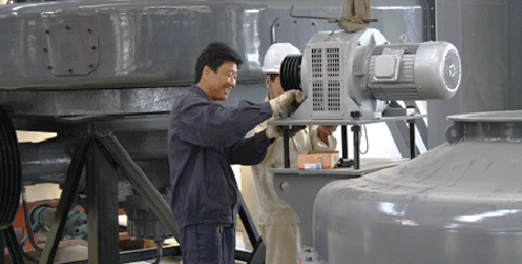 礦粉磨粉機(jī)廠家的選擇